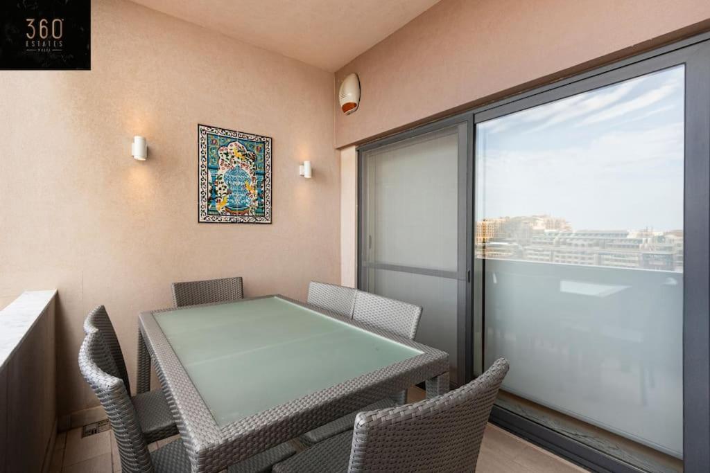 One Of A Kind, Seafront Property In St Georges Bay By 360 Estates Saint Julian's Ngoại thất bức ảnh