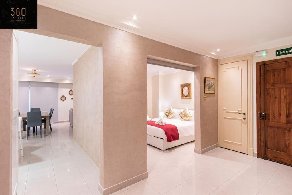 One Of A Kind, Seafront Property In St Georges Bay By 360 Estates Saint Julian's Ngoại thất bức ảnh