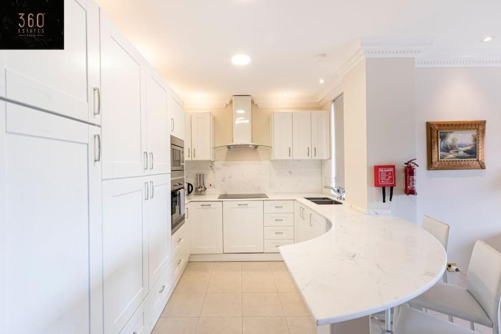 One Of A Kind, Seafront Property In St Georges Bay By 360 Estates Saint Julian's Ngoại thất bức ảnh